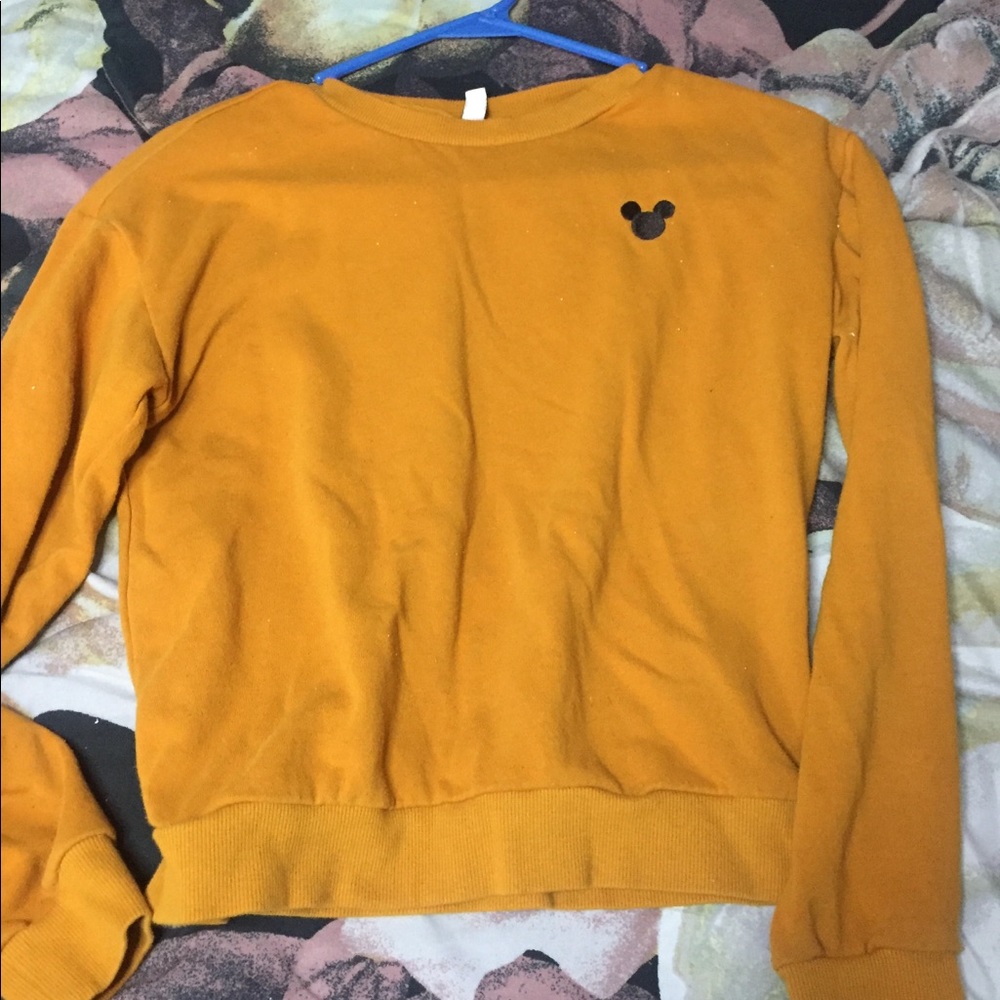 Micky mouse print shirt